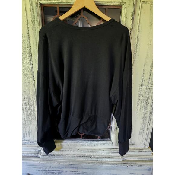 New Express Black Deep V Wrap Top - XL - Picture 2 of 3